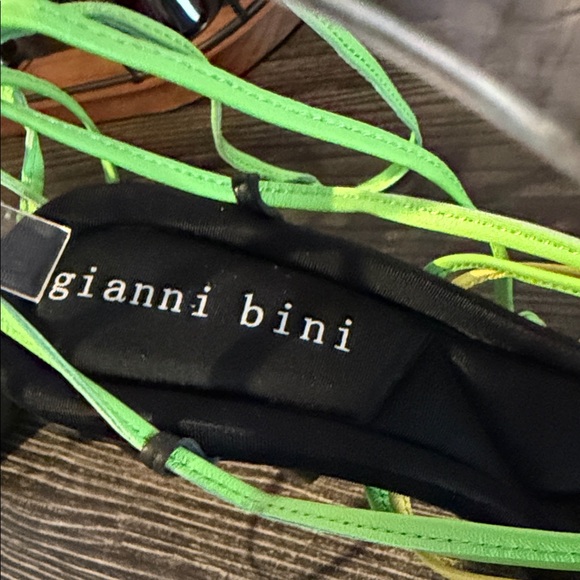 Gianni bini Vibrant Multi-Color Strappy heels - Picture 4 of 7
